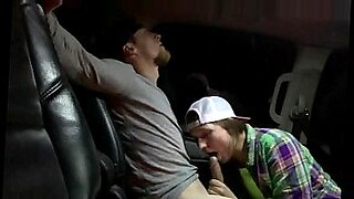 videos-xxx-de-cogiendome-a-mi-mama