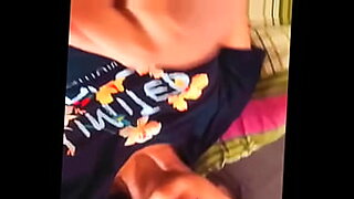 hot-milf-playing-at-home-videos-xxx