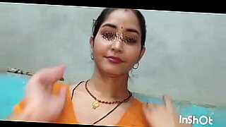 twinin-sisters-lesbians-videos