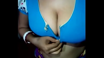 indian lesbian bhabhi kissing boobs