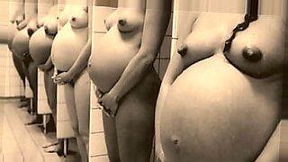 pregnant-czech-home-orgy