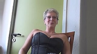 free-sexy-mom