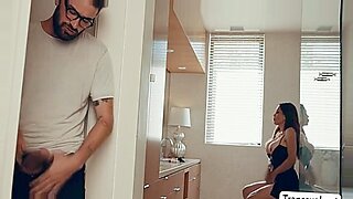 mom fucked by stepson in hotel