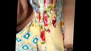 tamil village housewife aunty saree blouse removing dress changing xvideos