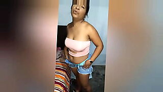 videos-xxx-train-masturbandose