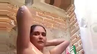 huge boob girl eating pussy a man hardly