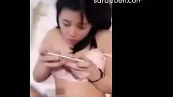 pinay nbosohan habang ng huhugas ng puki sa banyo