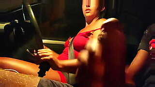videos-xxx-de-sexo-muy-violento-con-jovencitas