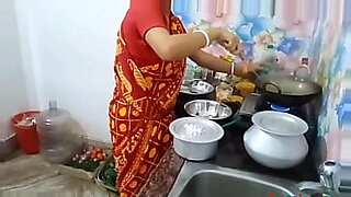 deaiindian desi saree wali bhabhi ki chudai in 3gp video
