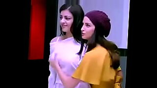 policia-lesbiana-seduce-a-una-presa-video