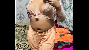 indian cheating wife having sex with