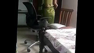doctor-me-mete-el-dedo-en-el-culo-videos-porno