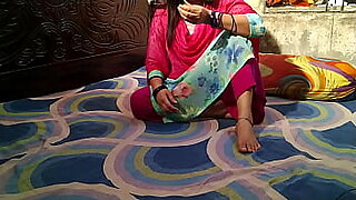 desi maid fuk by owner