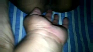 feet-in-the-air-masturbation