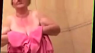 big natural boobs shower