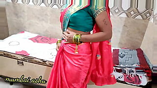 indian village aunty saree threesome