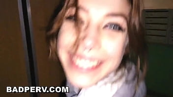 emma roberts jerk off challenge