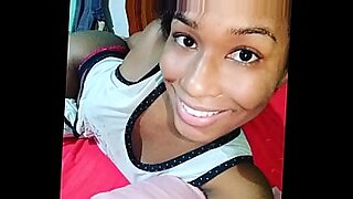 chico-follado-x-travesti-negra