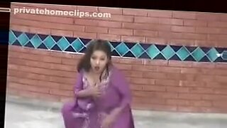 little girls pissing