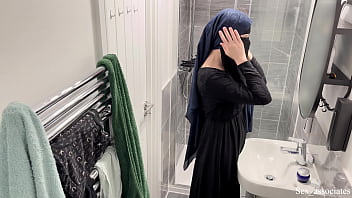 arab hairy hijab