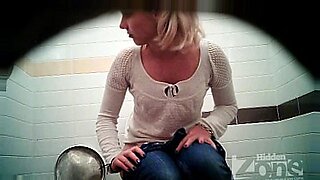 anal ass fist squirt piss pee