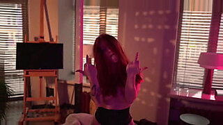 teen-music-striptease