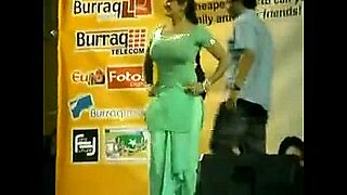 bollywod acctress cajal and karesma cabur amazing xxx video