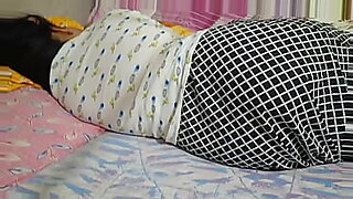 se-soprenden-desnudos-video-porno