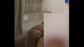 hindi girls bathing captur video