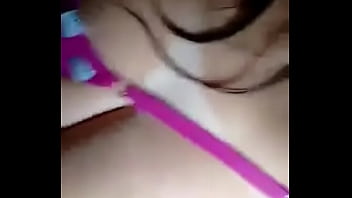 cute 18 years old gate her pussy eating