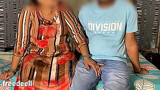 desi girl ki chudai ki awaj video