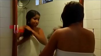 aunty dress changing videos