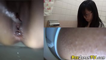 spy pee piss wc toilet