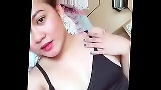 pinay boso habang naliligo sa banyo