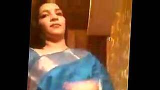 18 saal ki londiya ki chut ki video desi