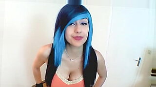 girl in her room masterbating and squirts solo