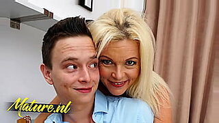 mom and horny guy love full movie