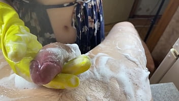 mom rub ass on son cock 3gp