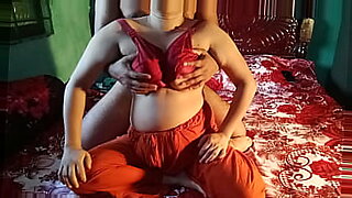 videos-de-incesto-mi-mama-dormida