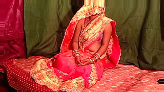 desi thin bhabhi boobs enjoy romance