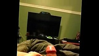 skinny girl fucks black cock befor her boyfriend comes home